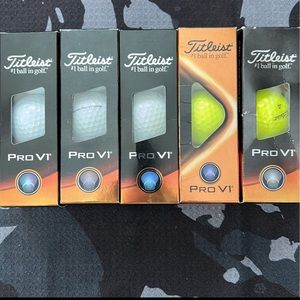 Titleist Pro v1 “Big” Dozen (15) Golf Balls in Mint Condition Overall